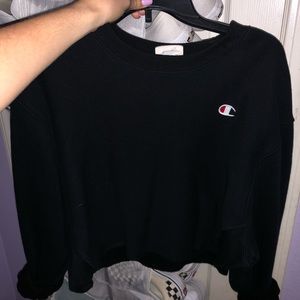 Cropped Champion Sweatshirt